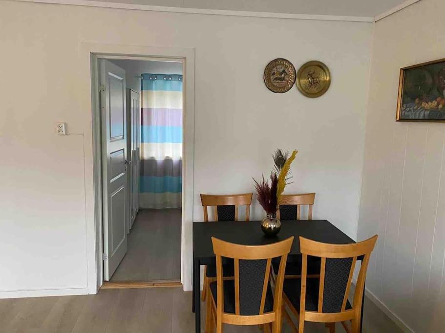 Lovely 2 Bedroom Apartmen With Free Parking Bergen Eksteriør bilde